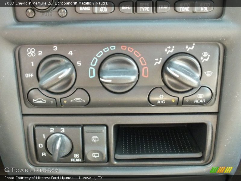 Light Sandrift Metallic / Neutral 2003 Chevrolet Venture LS