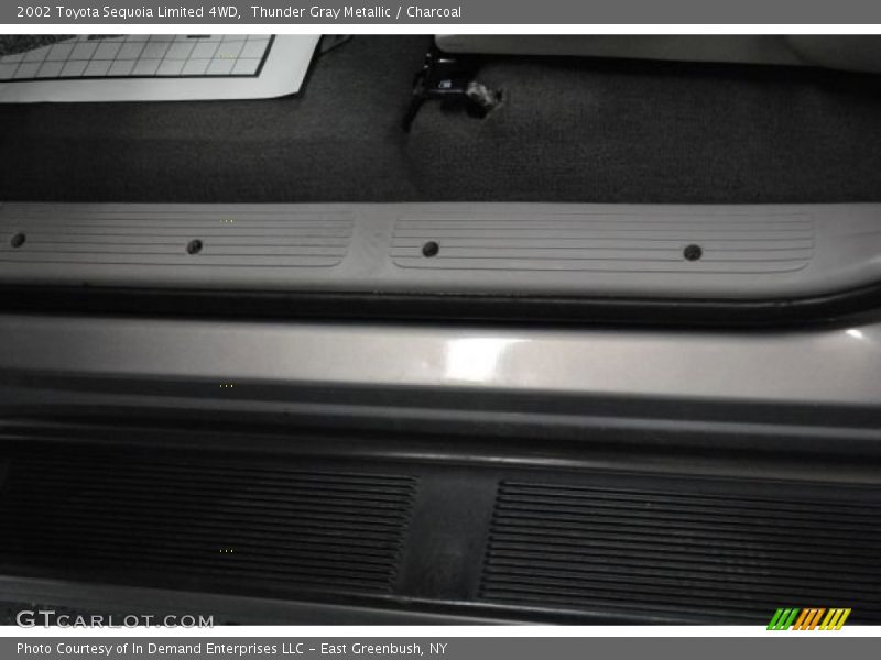 Thunder Gray Metallic / Charcoal 2002 Toyota Sequoia Limited 4WD