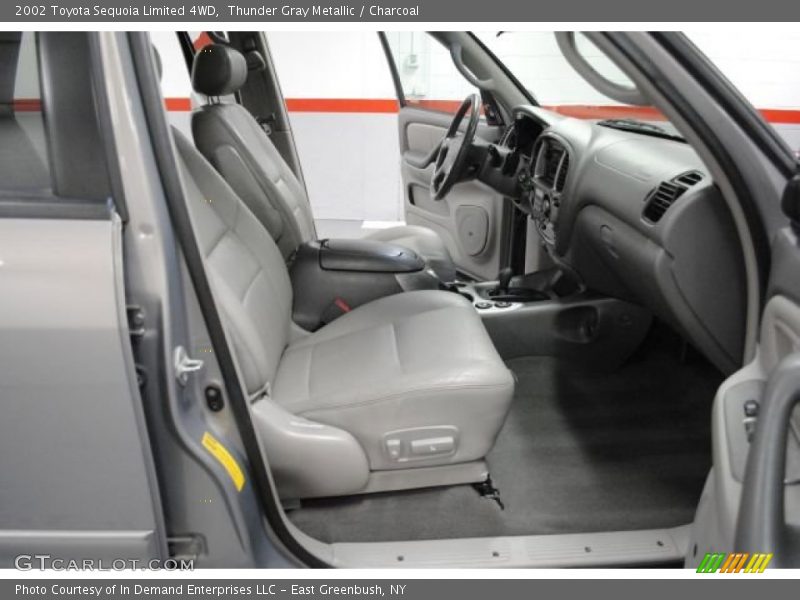 Thunder Gray Metallic / Charcoal 2002 Toyota Sequoia Limited 4WD