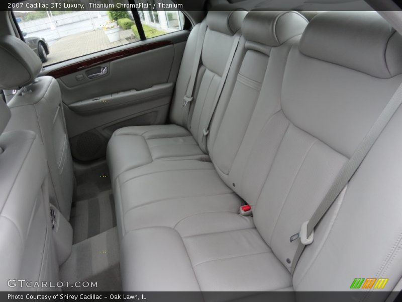 Titanium ChromaFlair / Titanium 2007 Cadillac DTS Luxury