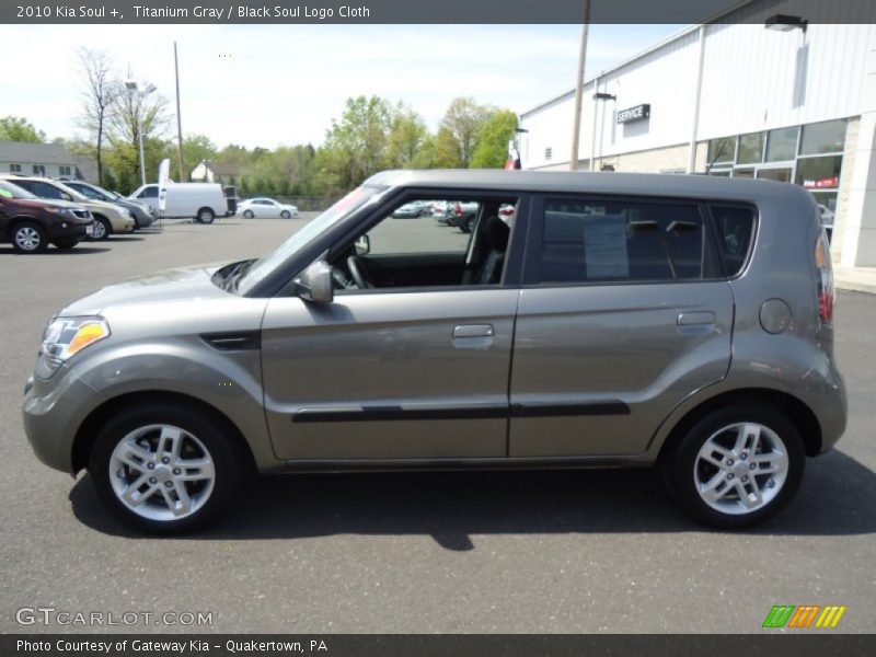 Titanium Gray / Black Soul Logo Cloth 2010 Kia Soul +