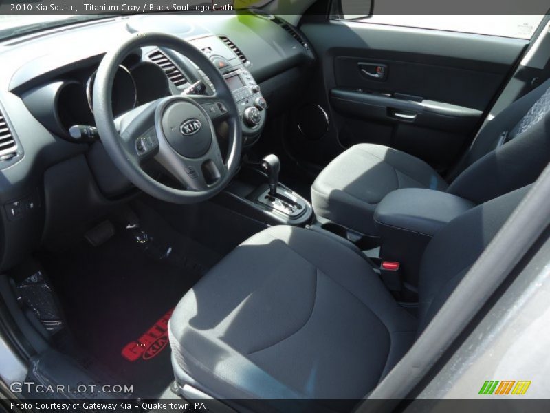 Titanium Gray / Black Soul Logo Cloth 2010 Kia Soul +