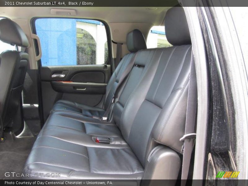 Black / Ebony 2011 Chevrolet Suburban LT 4x4