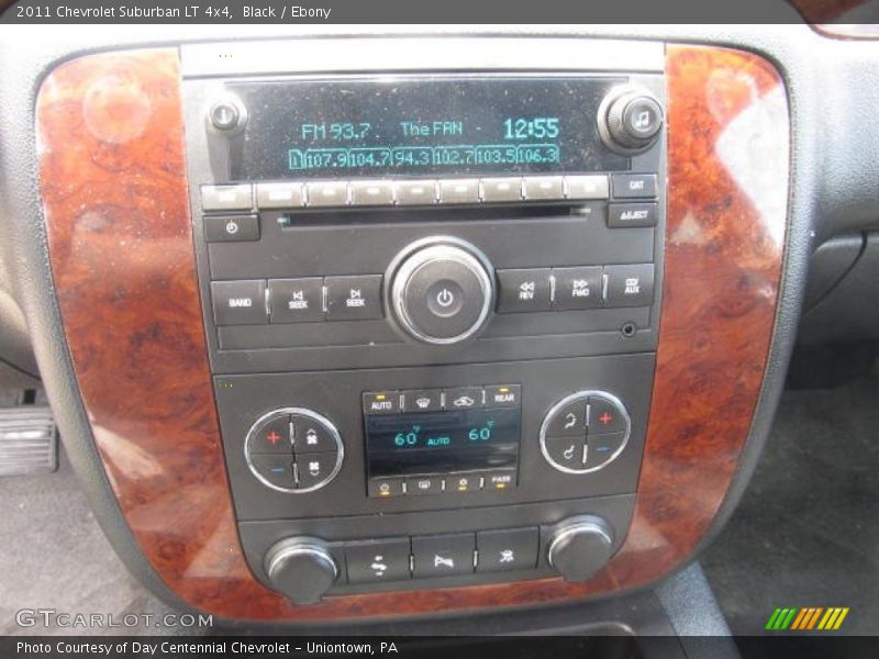 Black / Ebony 2011 Chevrolet Suburban LT 4x4