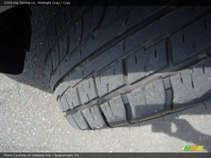 Midnight Gray / Gray 2009 Kia Optima LX
