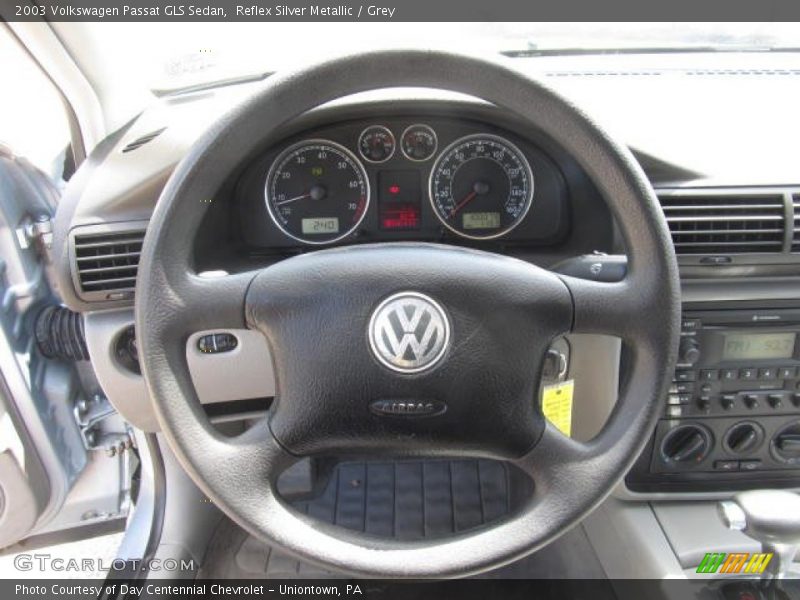 Reflex Silver Metallic / Grey 2003 Volkswagen Passat GLS Sedan