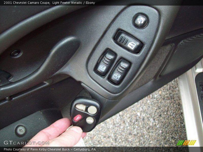 Light Pewter Metallic / Ebony 2001 Chevrolet Camaro Coupe
