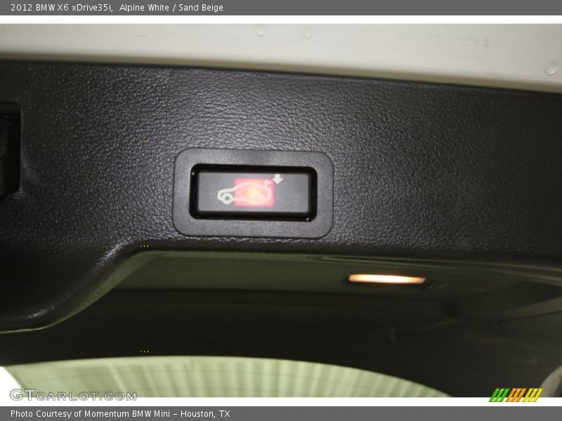 Alpine White / Sand Beige 2012 BMW X6 xDrive35i