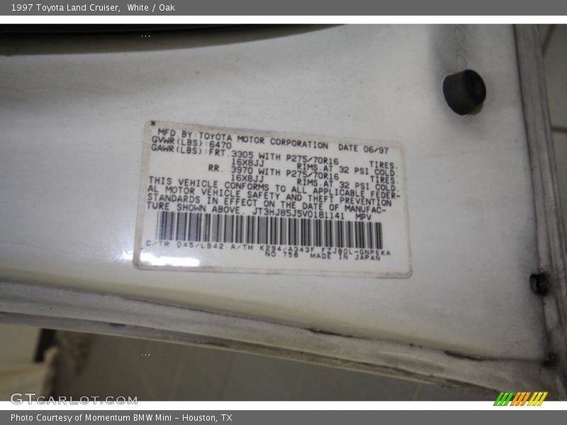 White / Oak 1997 Toyota Land Cruiser