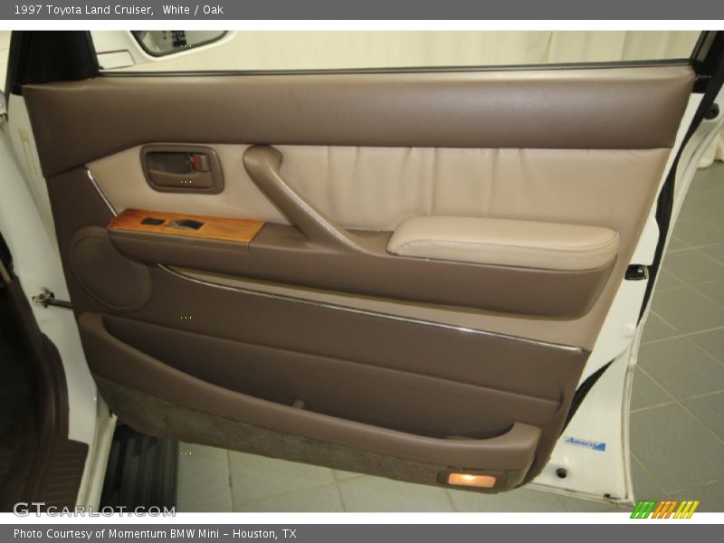 White / Oak 1997 Toyota Land Cruiser