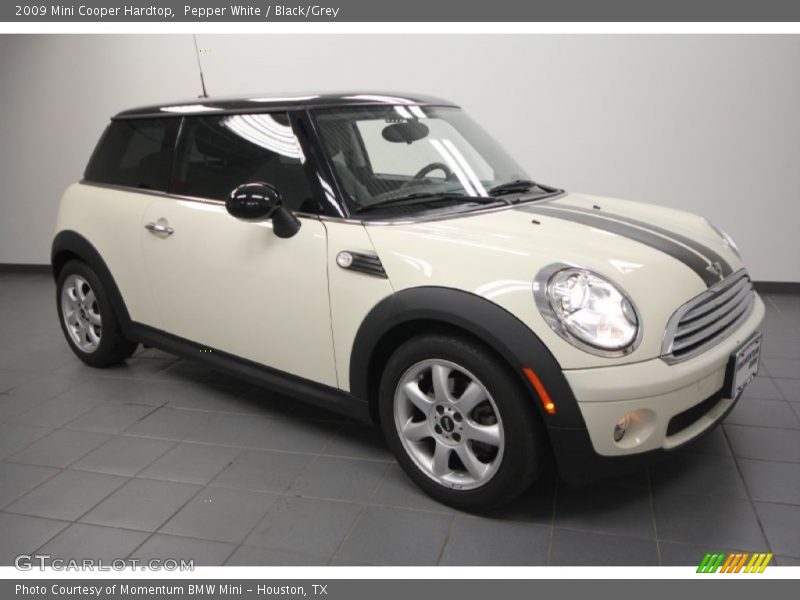 Pepper White / Black/Grey 2009 Mini Cooper Hardtop