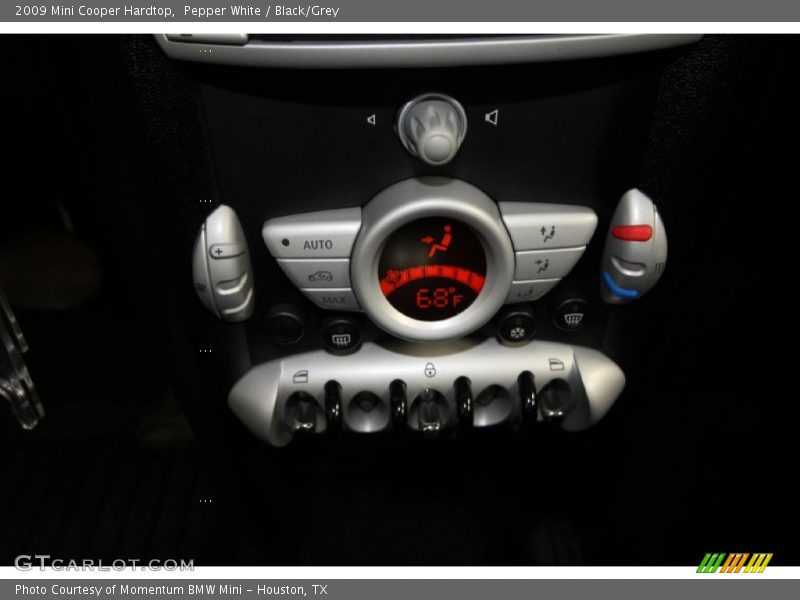 Pepper White / Black/Grey 2009 Mini Cooper Hardtop