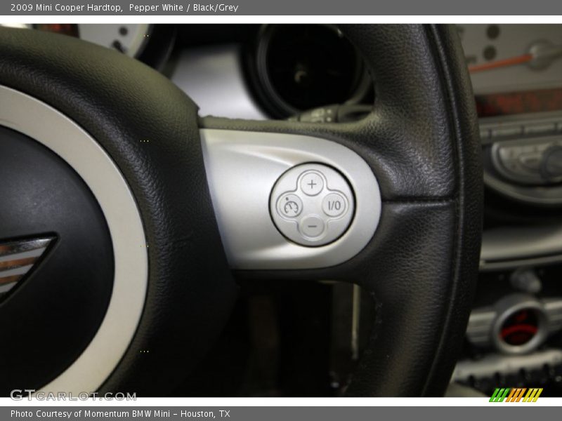 Pepper White / Black/Grey 2009 Mini Cooper Hardtop