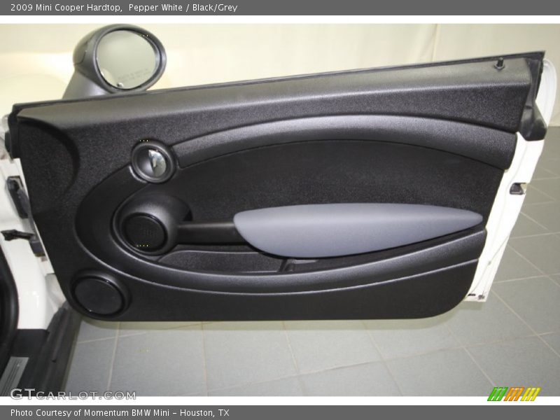 Pepper White / Black/Grey 2009 Mini Cooper Hardtop