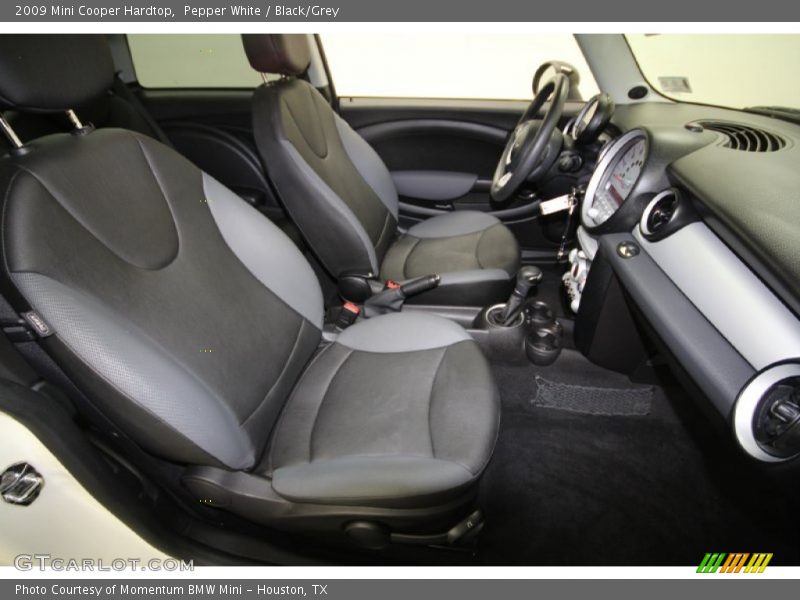 Pepper White / Black/Grey 2009 Mini Cooper Hardtop