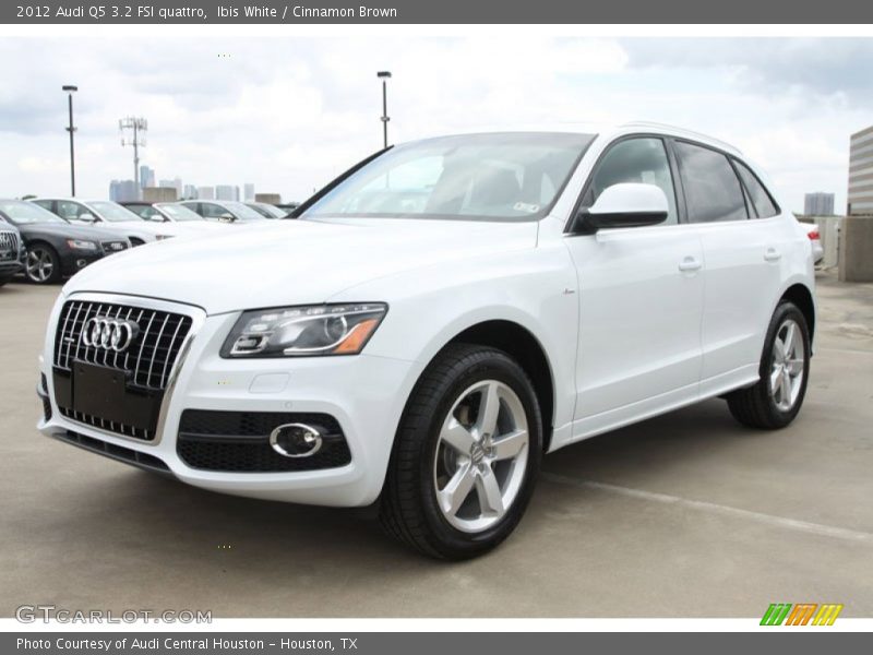 Ibis White / Cinnamon Brown 2012 Audi Q5 3.2 FSI quattro