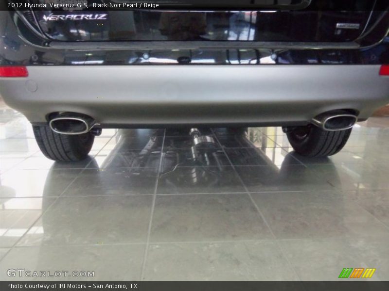 Black Noir Pearl / Beige 2012 Hyundai Veracruz GLS