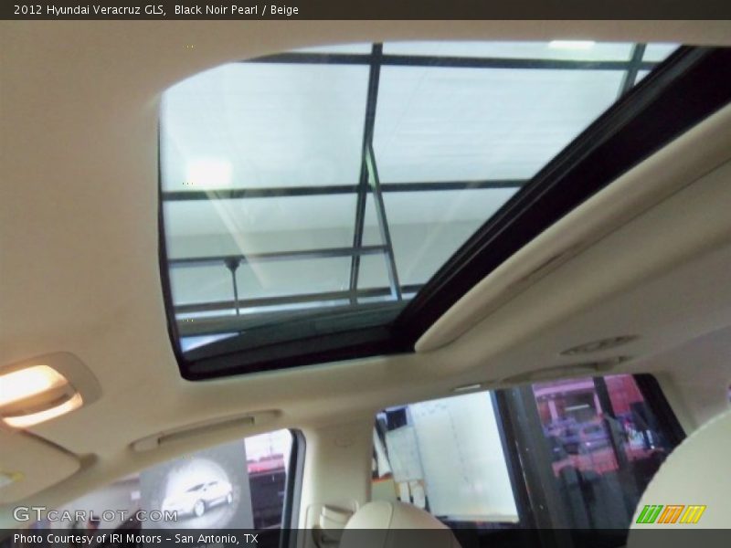 Black Noir Pearl / Beige 2012 Hyundai Veracruz GLS