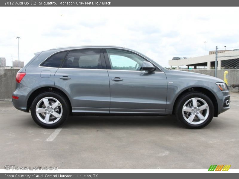 Monsoon Gray Metallic / Black 2012 Audi Q5 3.2 FSI quattro