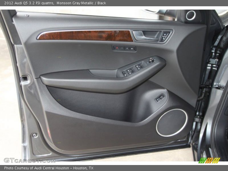 Monsoon Gray Metallic / Black 2012 Audi Q5 3.2 FSI quattro