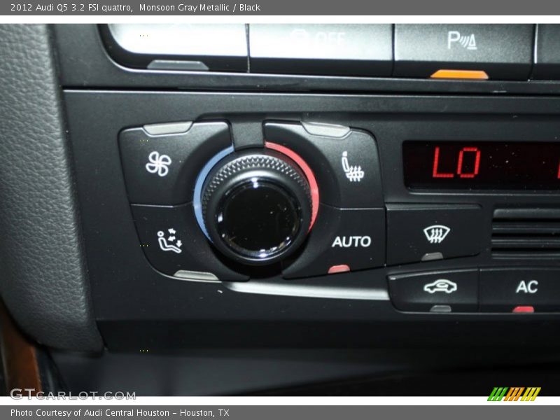 Monsoon Gray Metallic / Black 2012 Audi Q5 3.2 FSI quattro