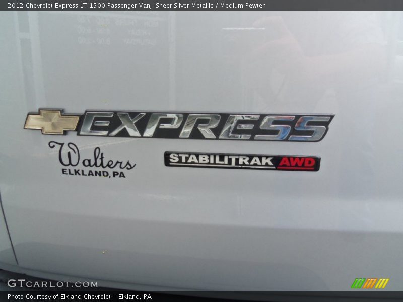Sheer Silver Metallic / Medium Pewter 2012 Chevrolet Express LT 1500 Passenger Van