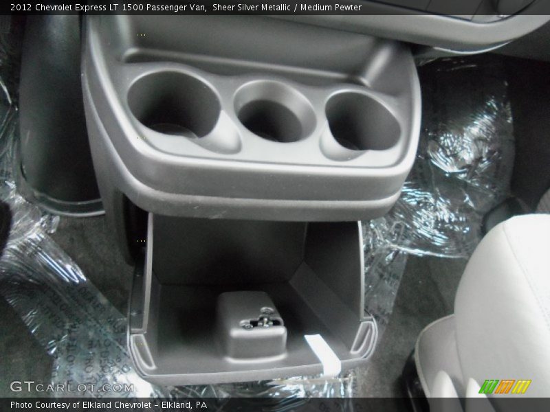 Sheer Silver Metallic / Medium Pewter 2012 Chevrolet Express LT 1500 Passenger Van