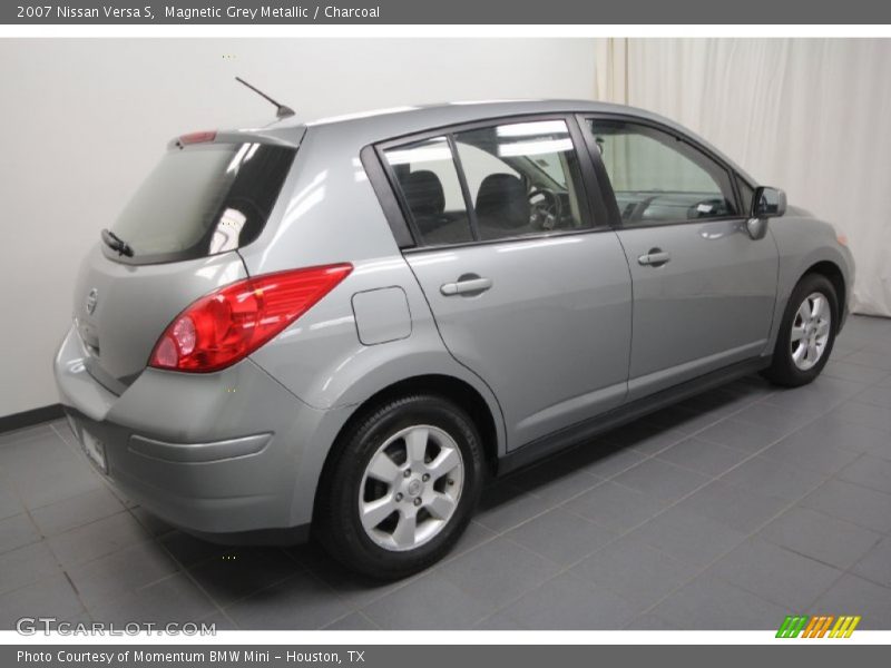 Magnetic Grey Metallic / Charcoal 2007 Nissan Versa S