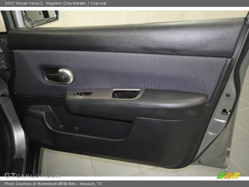 Magnetic Grey Metallic / Charcoal 2007 Nissan Versa S