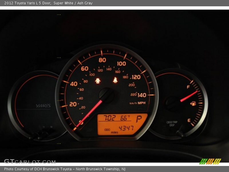 Super White / Ash Gray 2012 Toyota Yaris L 5 Door