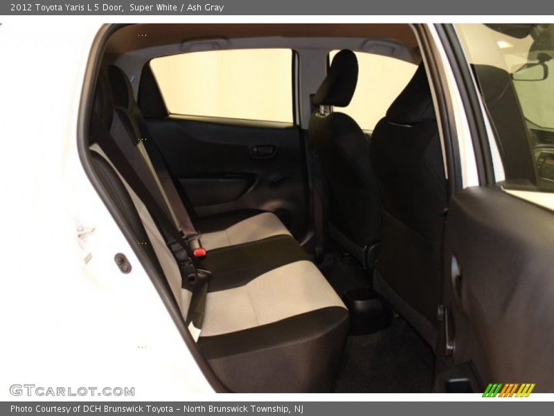 Super White / Ash Gray 2012 Toyota Yaris L 5 Door