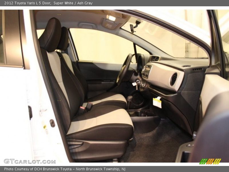 Super White / Ash Gray 2012 Toyota Yaris L 5 Door