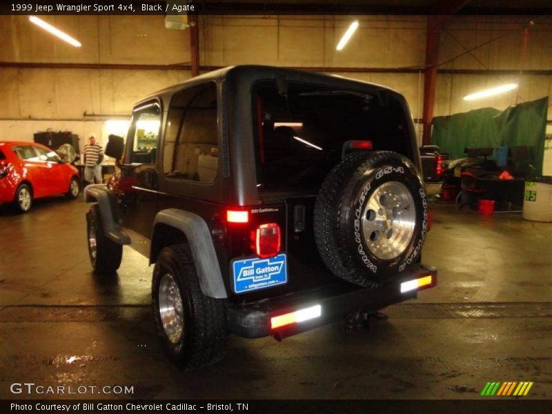 Black / Agate 1999 Jeep Wrangler Sport 4x4