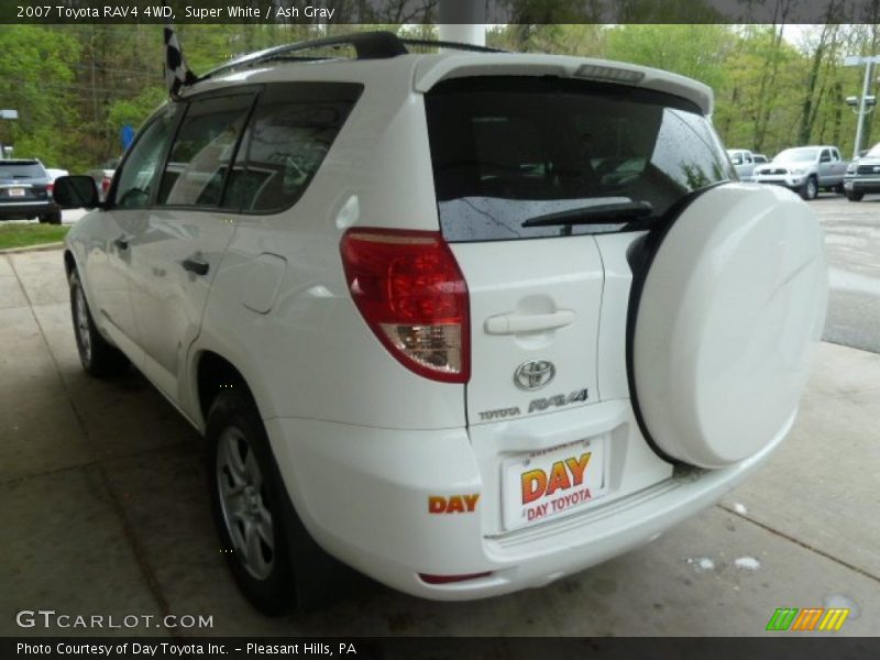 Super White / Ash Gray 2007 Toyota RAV4 4WD
