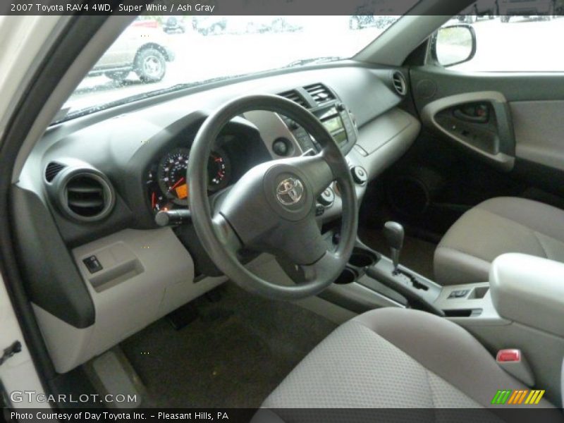 Super White / Ash Gray 2007 Toyota RAV4 4WD