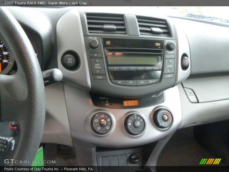 Super White / Ash Gray 2007 Toyota RAV4 4WD