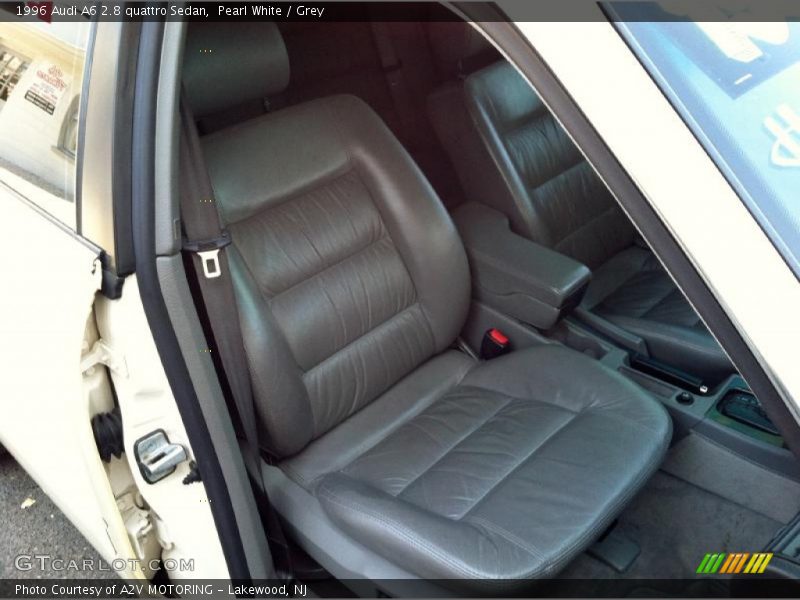 Pearl White / Grey 1996 Audi A6 2.8 quattro Sedan