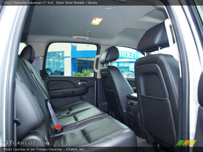 Sheer Silver Metallic / Ebony 2011 Chevrolet Suburban LT 4x4
