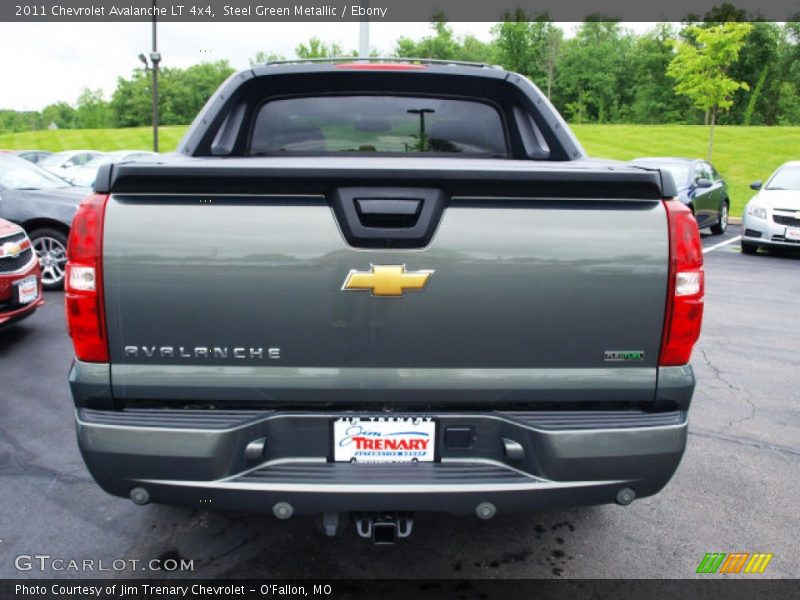 Steel Green Metallic / Ebony 2011 Chevrolet Avalanche LT 4x4