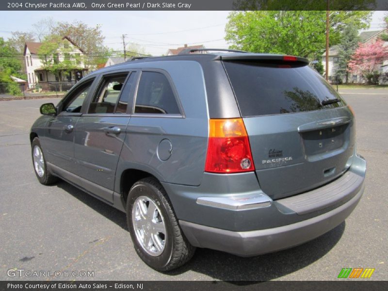 Onyx Green Pearl / Dark Slate Gray 2004 Chrysler Pacifica AWD