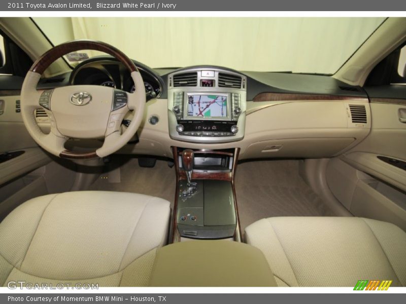 Blizzard White Pearl / Ivory 2011 Toyota Avalon Limited
