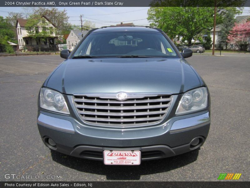 Onyx Green Pearl / Dark Slate Gray 2004 Chrysler Pacifica AWD