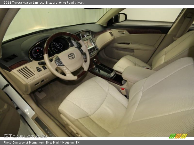 Blizzard White Pearl / Ivory 2011 Toyota Avalon Limited