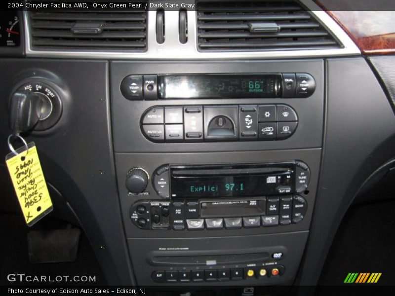 Onyx Green Pearl / Dark Slate Gray 2004 Chrysler Pacifica AWD