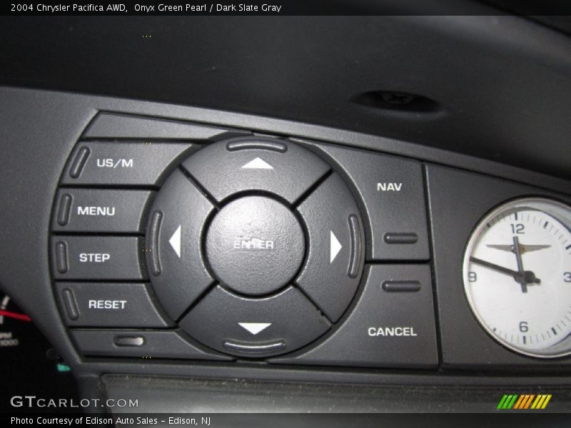 Onyx Green Pearl / Dark Slate Gray 2004 Chrysler Pacifica AWD