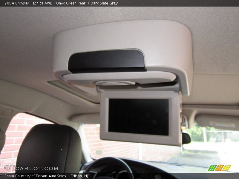 Onyx Green Pearl / Dark Slate Gray 2004 Chrysler Pacifica AWD