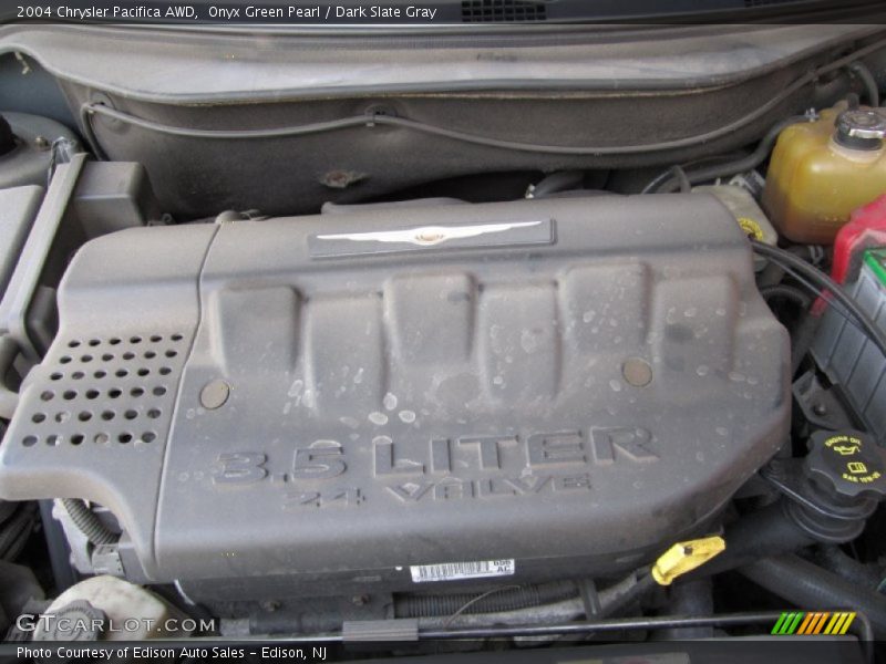 Onyx Green Pearl / Dark Slate Gray 2004 Chrysler Pacifica AWD