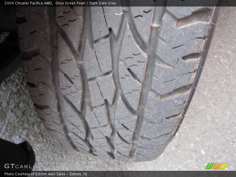 Onyx Green Pearl / Dark Slate Gray 2004 Chrysler Pacifica AWD