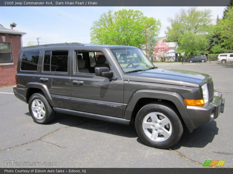 Dark Khaki Pearl / Khaki 2006 Jeep Commander 4x4