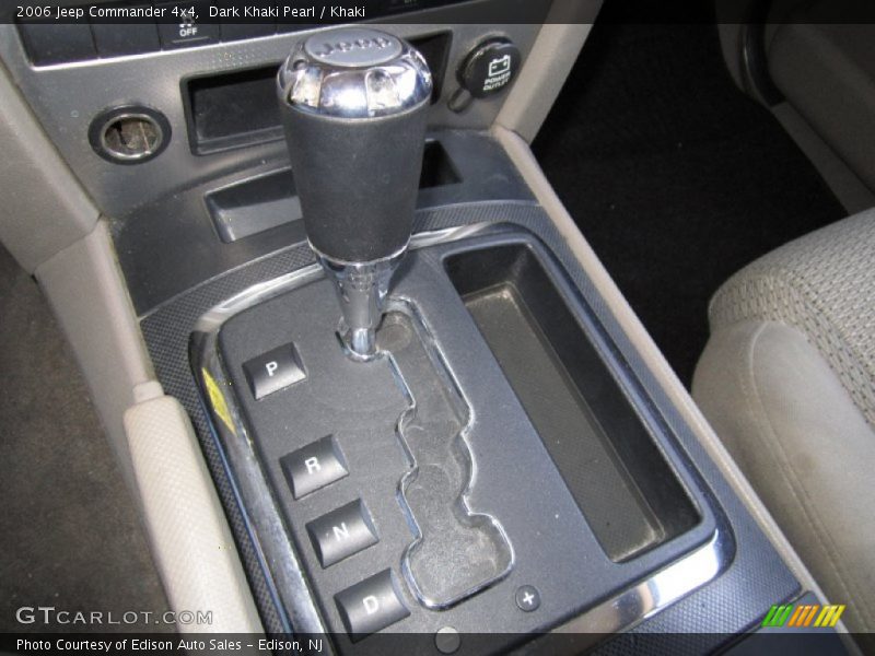 Dark Khaki Pearl / Khaki 2006 Jeep Commander 4x4